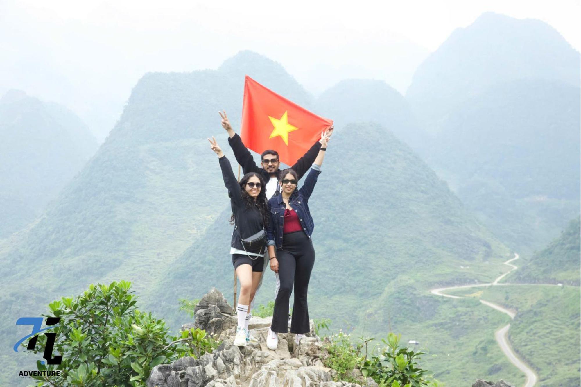 Tl Adventure Tour & Motorbike Ha Giang Exterior foto